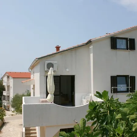 Apartments With A Parking Space Mandre, Pag - 6546 公寓 帕格