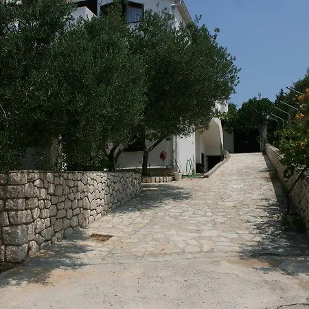 Apartment Apartments With A Parking Space Mandre, Pag - 6546