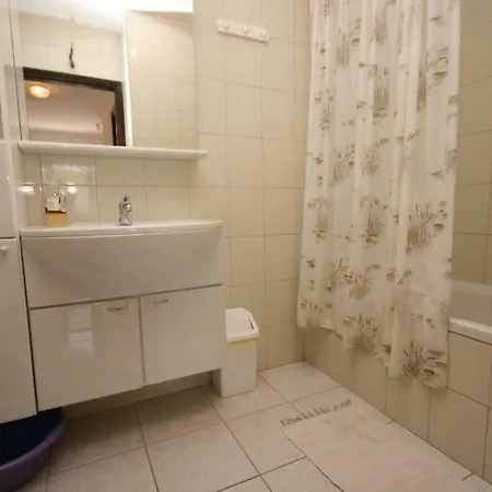 Apartment Apartments With A Parking Space Mandre, Pag - 6546